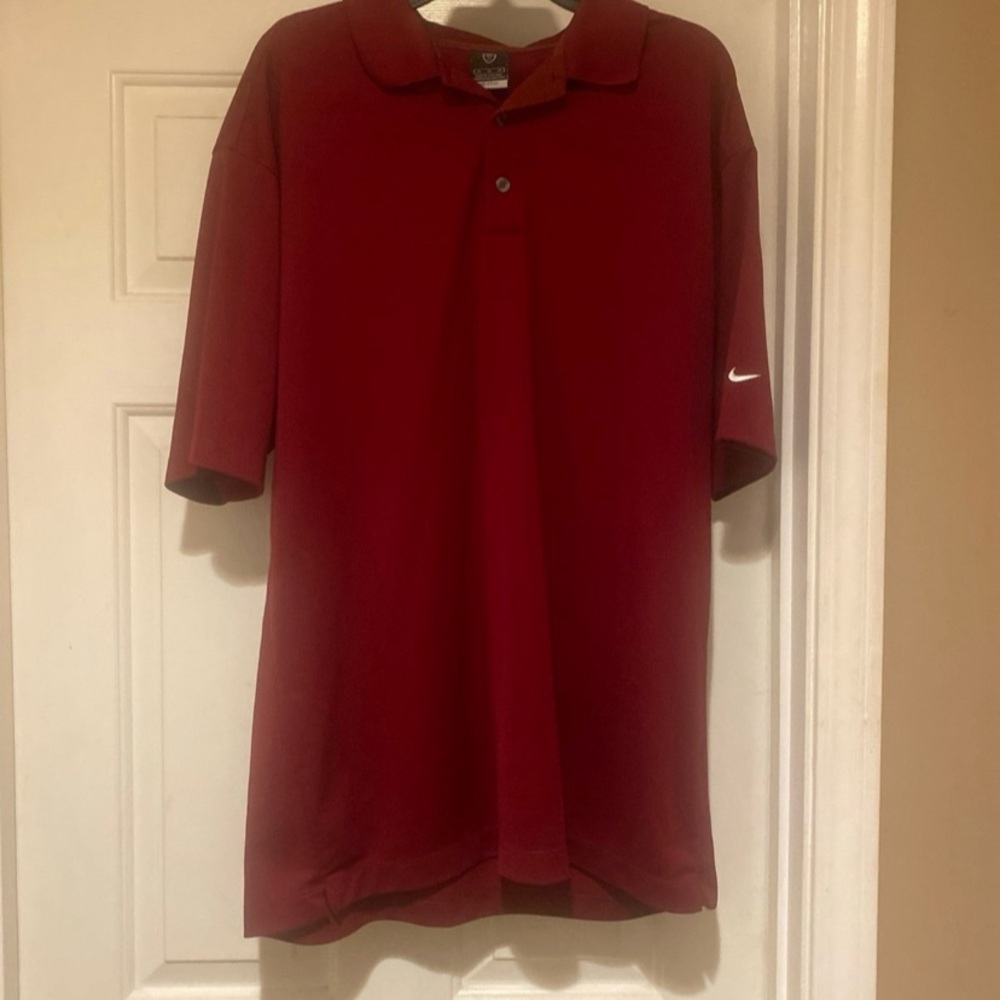 Nike Golf Dri Fit UV Men’s XL Burgundy Polo Short Sleeve Shirt